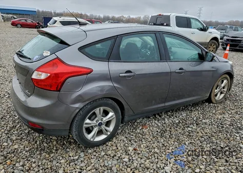 2014 Ford Focus Se z USA, uszkodzony, nr VIN 1FADP3K20EL152935